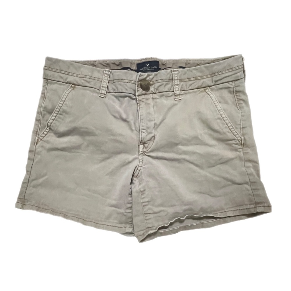 American Eagle chino midi shorts size 8